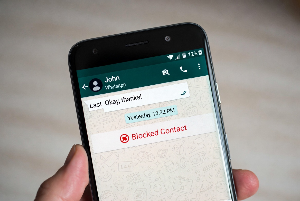 بلاک کردن در واتساپ